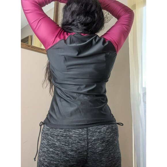 Long Sleeve UPF 50 Shirt Magenta Black Ruched Top - Picture 5 of 5